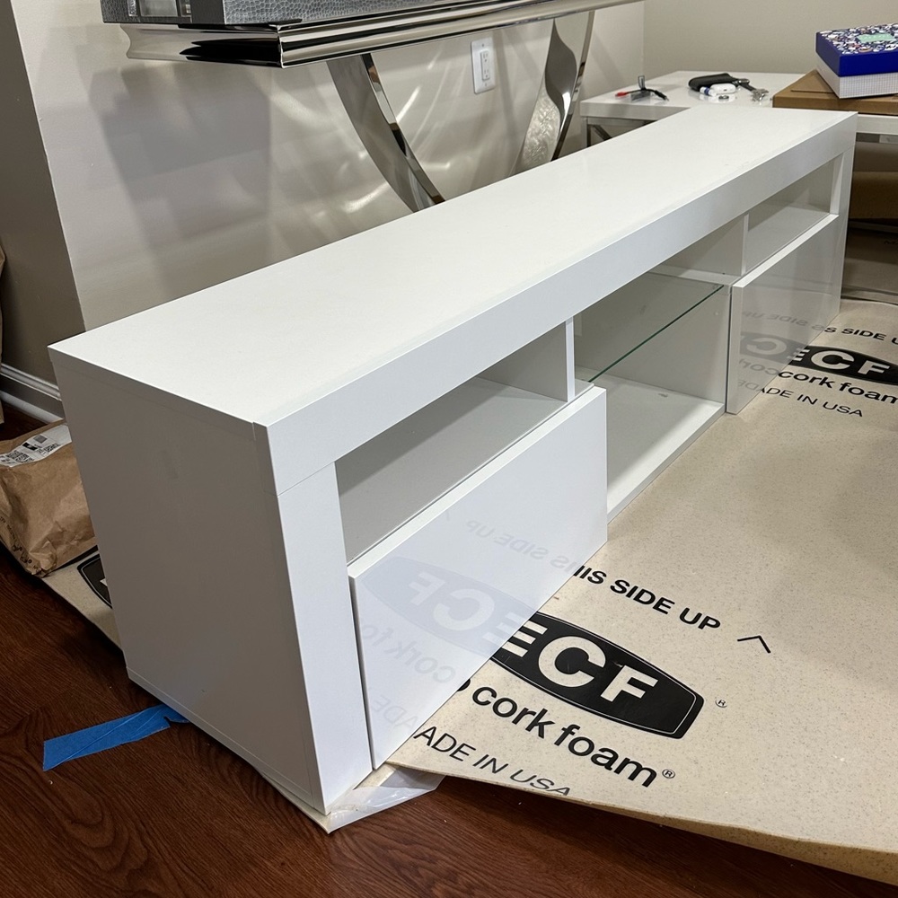NEW WHITE TV STAND WITH SHELVES & DOORS FOR STORAGE